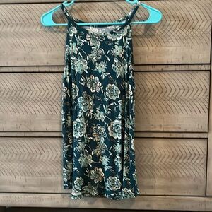 Pretty flowery tank